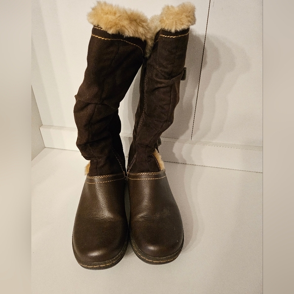 Yuu Brown Elsy faux fur lined winter boots size 6M - Picture 5 of 10